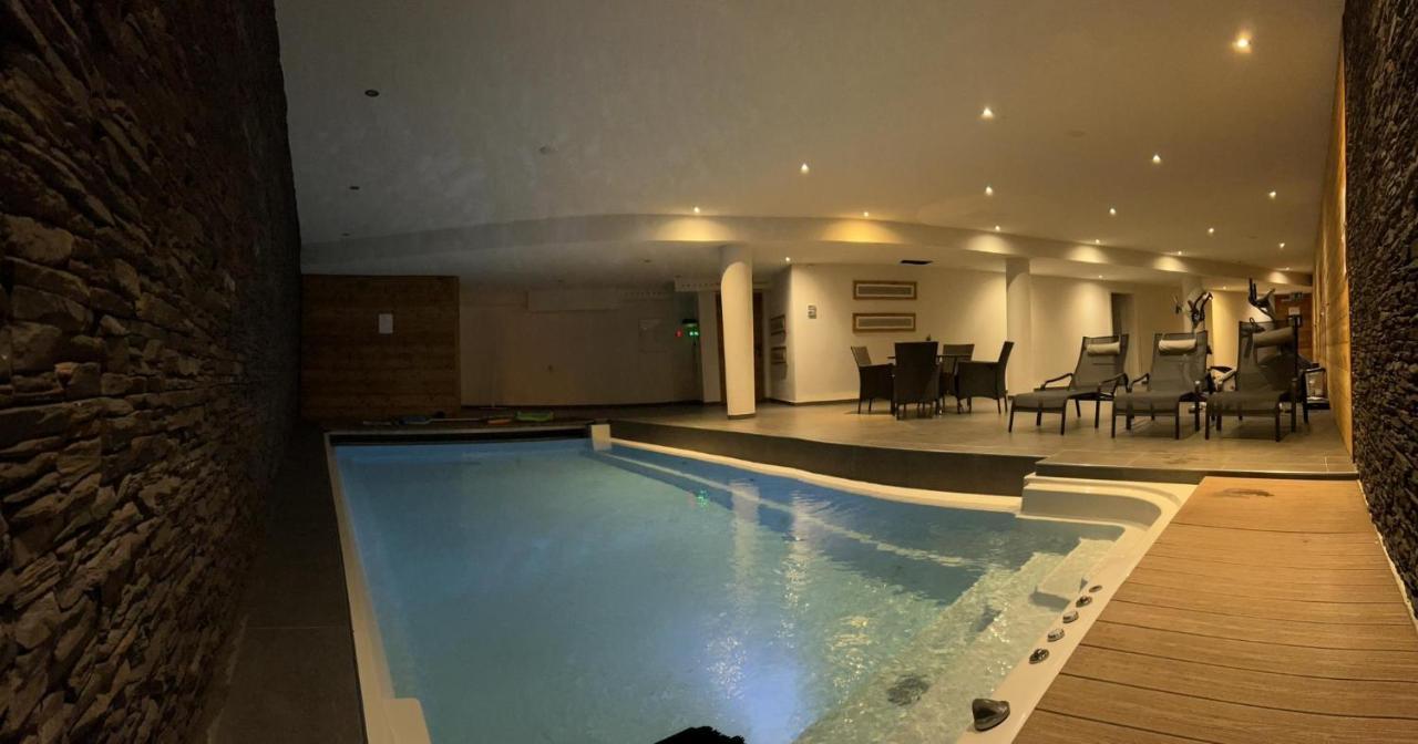 Superbe Appartement Champex-Lac Avec Piscine Et Sauna Ngoại thất bức ảnh