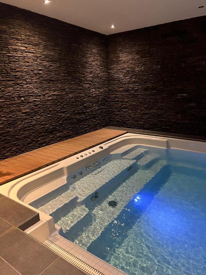 Superbe Appartement Champex-Lac Avec Piscine Et Sauna Ngoại thất bức ảnh