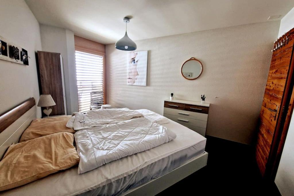 Superbe Appartement Champex-Lac Avec Piscine Et Sauna Ngoại thất bức ảnh