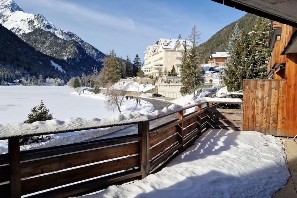 Superbe Appartement Champex-Lac Avec Piscine Et Sauna Ngoại thất bức ảnh