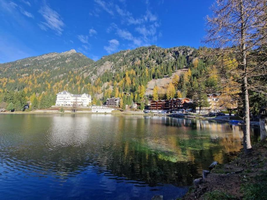 Superbe Appartement Champex-Lac Avec Piscine Et Sauna Ngoại thất bức ảnh